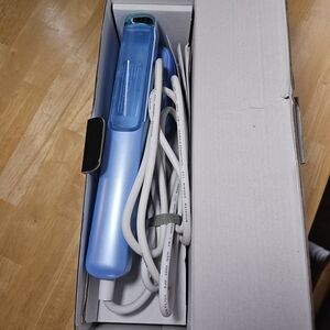 Travel Steamer for Clothes, Open Box.